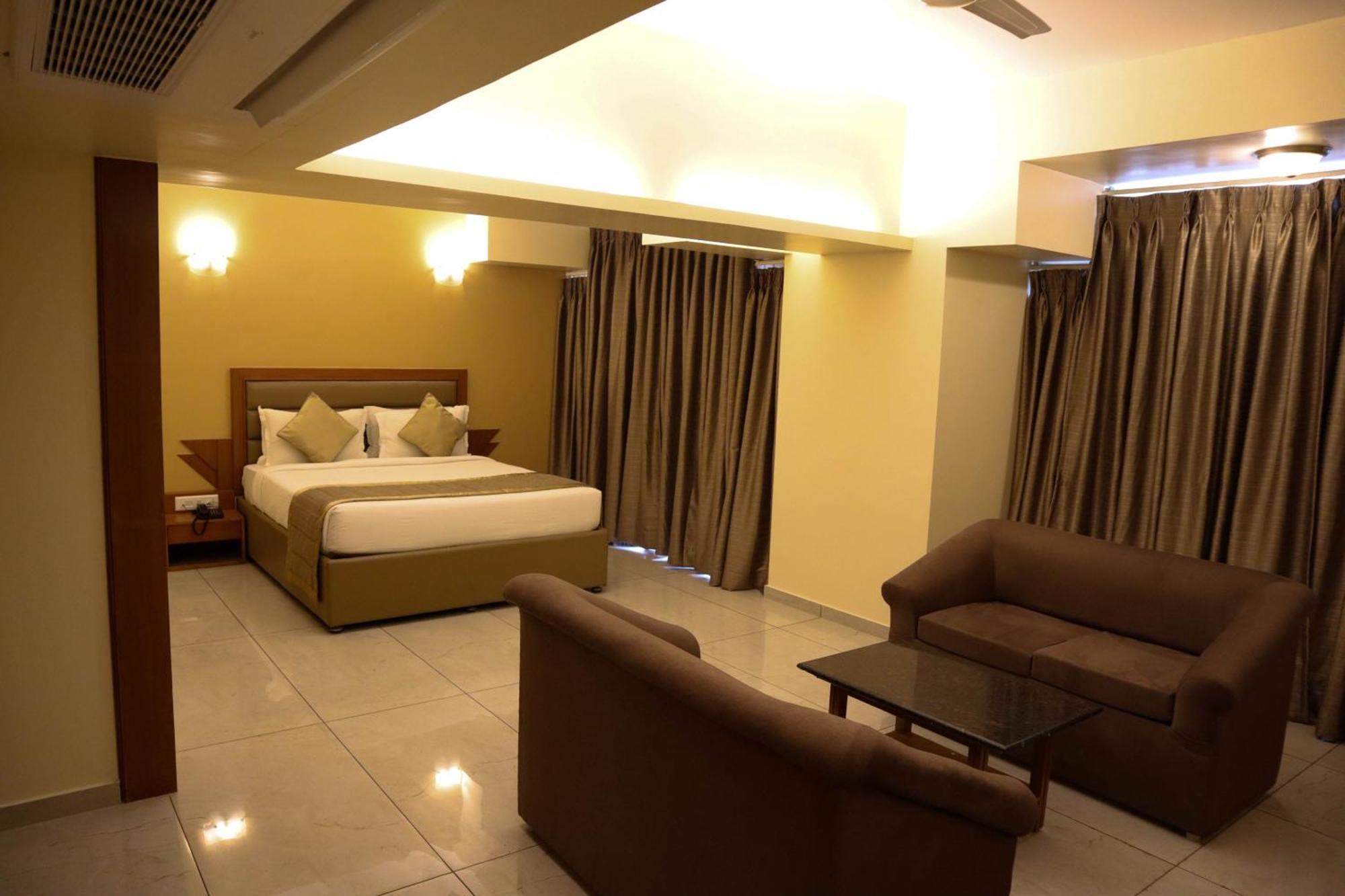 Hotel Salem Castle Εξωτερικό φωτογραφία