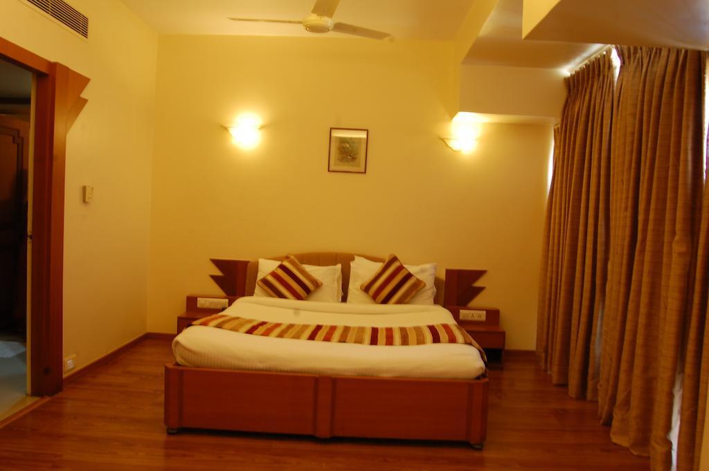 Hotel Salem Castle Δωμάτιο φωτογραφία