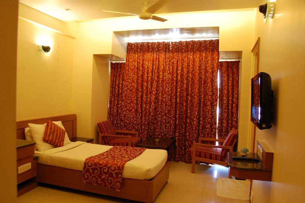 Hotel Salem Castle Δωμάτιο φωτογραφία
